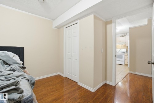 3316 24 Avenue, Edmonton, AB - Indoor Photo Showing Bedroom