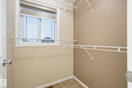 3316 24 Avenue, Edmonton, AB - Indoor With Storage
