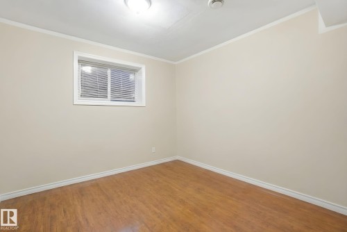 3316 24 Avenue, Edmonton, AB - Indoor Photo Showing Other Room
