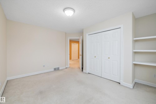 318 Darlington Crescent, Edmonton, AB - Indoor