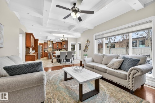 49 Loiselle Way, St. Albert, AB - Indoor Photo Showing Living Room