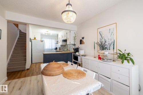 11502 89 Street, Edmonton, AB - Indoor Photo Showing Dining Room