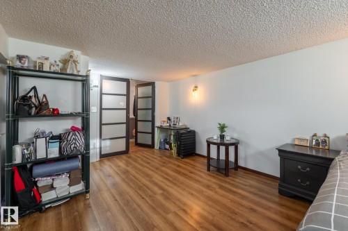 11502 89 Street, Edmonton, AB - Indoor