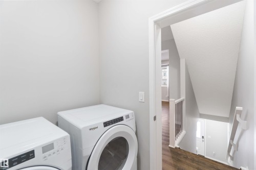54 2072 Wonnacott Way, Edmonton, AB - Indoor Photo Showing Laundry Room