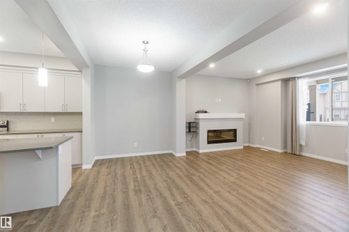 54 2072 Wonnacott Way, Edmonton, AB - Indoor With Fireplace