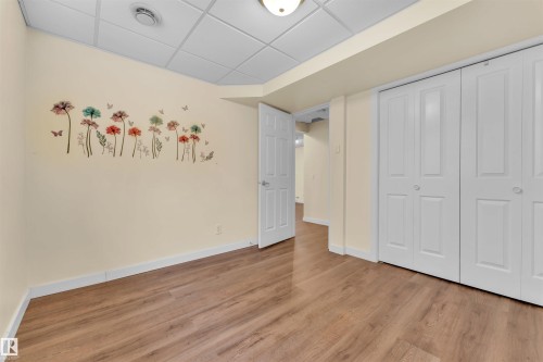 829 Blacklock Way, Edmonton, AB - Indoor Photo Showing Other Room