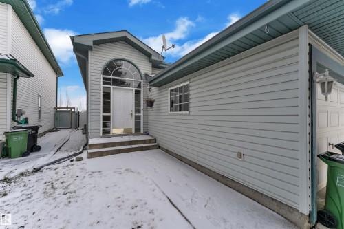 829 Blacklock Way, Edmonton, AB - Outdoor With Exterior