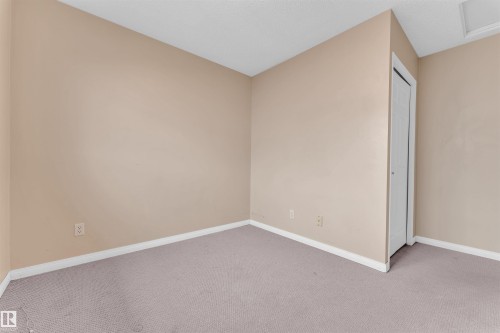829 Blacklock Way, Edmonton, AB - Indoor Photo Showing Other Room