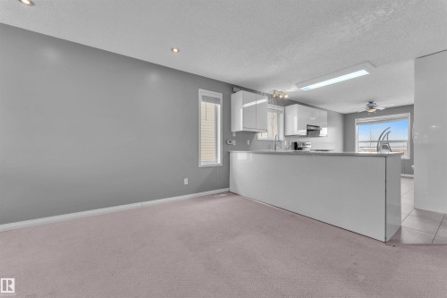 829 Blacklock Way, Edmonton, AB - Indoor