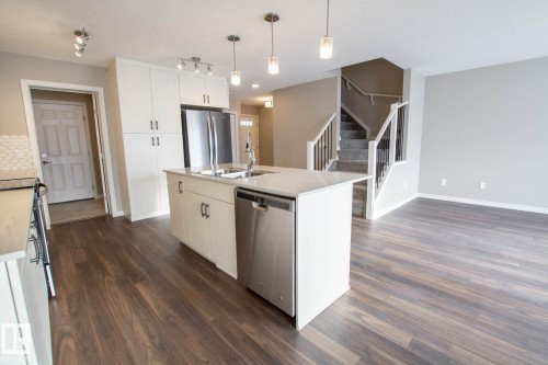 344 172 Avenue, Edmonton, AB - Indoor Photo Showing Kitchen With Stainless Steel Kitchen With Double Sink With Upgraded Kitchen