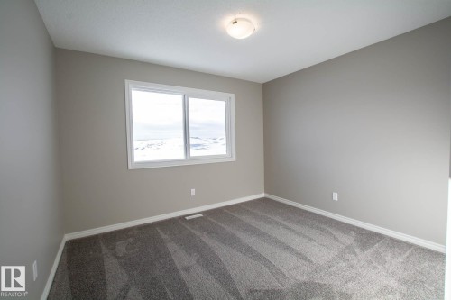 344 172 Avenue, Edmonton, AB - Indoor Photo Showing Other Room