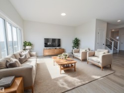 312 173 Avenue  Edmonton, AB T5Y 4G8