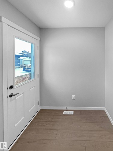 328 172 Avenue, Edmonton, AB - Indoor Photo Showing Other Room