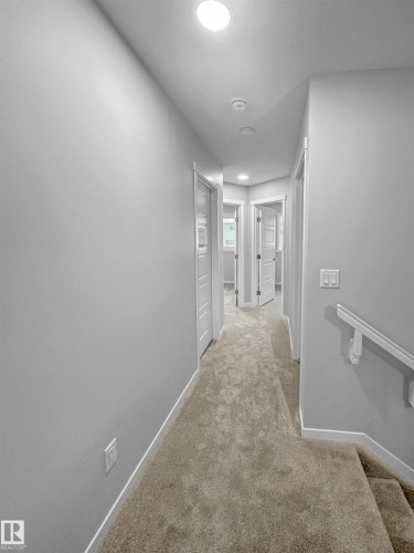 328 172 Avenue, Edmonton, AB - Indoor Photo Showing Other Room