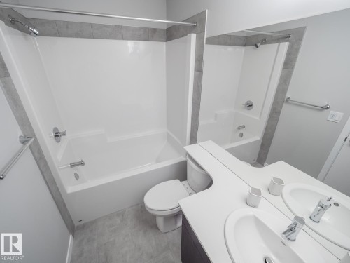 326 172 Avenue, Edmonton, AB - Indoor Photo Showing Bathroom
