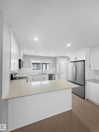 17668 69A Street  Edmonton, AB T5Z 0W8