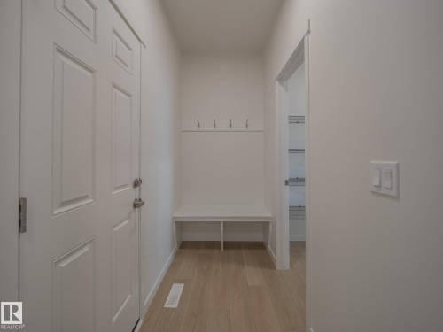 17732 7 Street, Edmonton, AB - Indoor Photo Showing Other Room