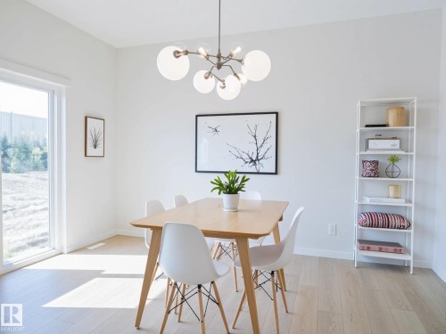 17728 7 Street, Edmonton, AB - Indoor Photo Showing Dining Room
