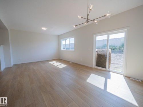 17728 7 Street, Edmonton, AB - Indoor Photo Showing Other Room