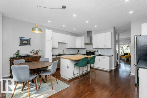 9109 98 Avenue, Edmonton, AB - Indoor