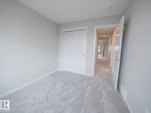 17624 4 Street, Edmonton, AB - Indoor Photo Showing Other Room