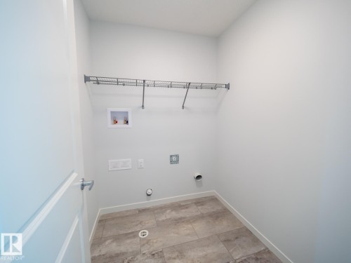 17527 7 Street, Edmonton, AB - Indoor With Storage