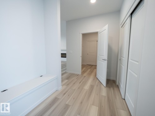 17527 7 Street, Edmonton, AB - Indoor Photo Showing Other Room