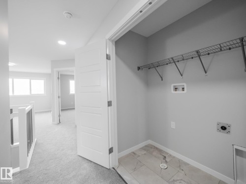 346 172 Avenue, Edmonton, AB - Indoor With Storage