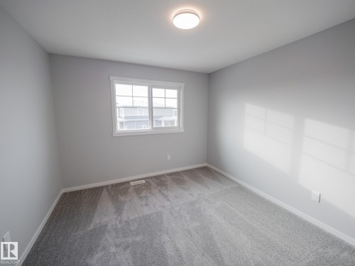 346 172 Avenue, Edmonton, AB - Indoor Photo Showing Other Room