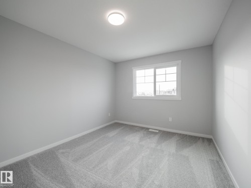 346 172 Avenue, Edmonton, AB - Indoor Photo Showing Other Room