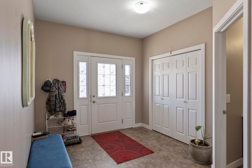 106 Hilldowns Drive, Spruce Grove, AB - Indoor Photo Showing Other Room