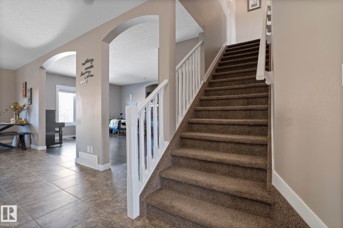 106 Hilldowns Drive, Spruce Grove, AB - Indoor Photo Showing Other Room