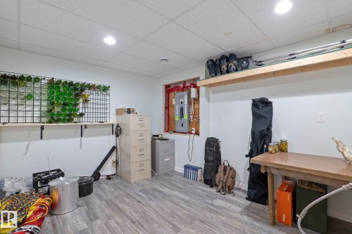 106 Hilldowns Drive, Spruce Grove, AB - Indoor