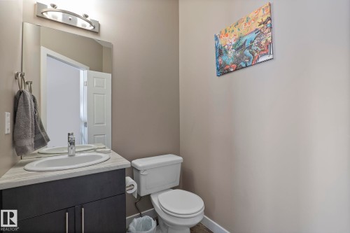 106 Hilldowns Drive, Spruce Grove, AB - Indoor Photo Showing Bathroom