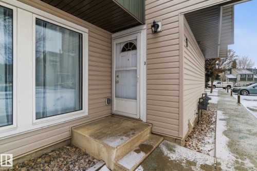 1 2020 105 Street, Edmonton, AB - Outdoor With Exterior