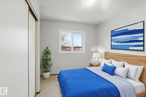 1 2020 105 Street, Edmonton, AB - Indoor Photo Showing Bedroom