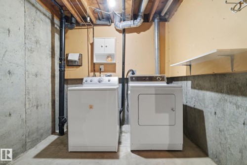 1 2020 105 Street, Edmonton, AB - Indoor Photo Showing Laundry Room