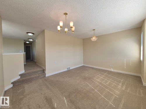 8361 Shaske Crescent, Edmonton, AB - Indoor Photo Showing Other Room