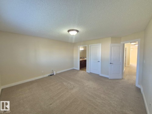 8361 Shaske Crescent, Edmonton, AB - Indoor Photo Showing Other Room