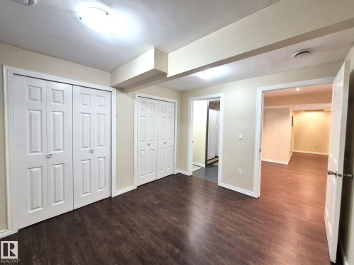 8361 Shaske Crescent, Edmonton, AB - Indoor Photo Showing Other Room