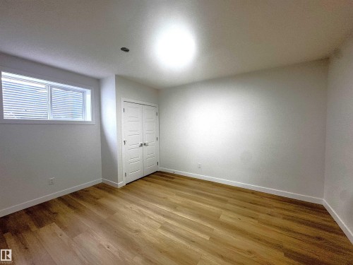 2410 Ashcraft Crescent, Edmonton, AB - Indoor Photo Showing Other Room