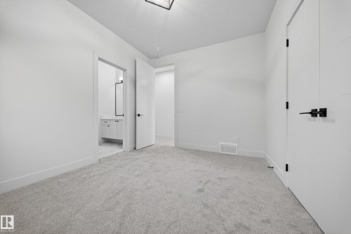 8924 Mayday Way Sw, Edmonton, AB - Indoor Photo Showing Other Room