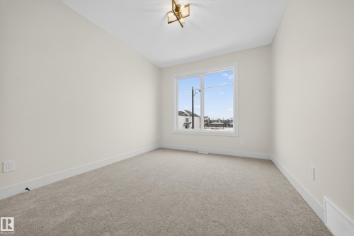 8924 Mayday Way Sw, Edmonton, AB - Indoor Photo Showing Other Room