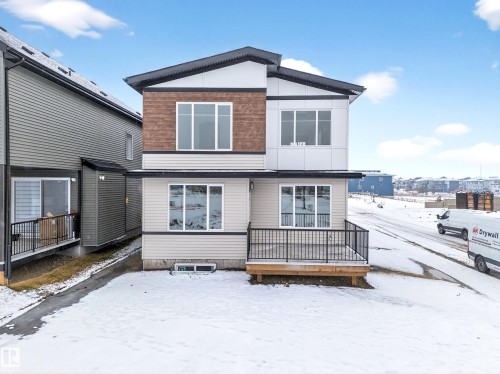 8924 Mayday Way Sw, Edmonton, AB - Outdoor