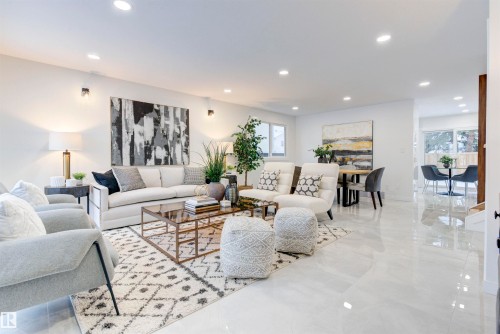 2712 41 Street, Edmonton, AB - Indoor Photo Showing Living Room