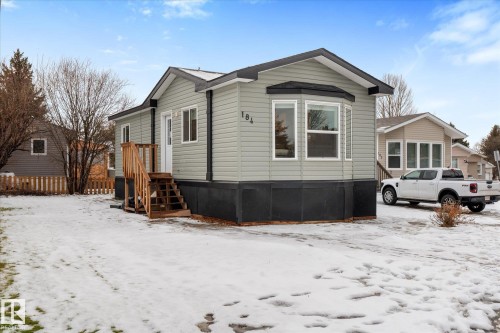 184 305 Calahoo Road  Spruce Grove, AB T7X 3L1