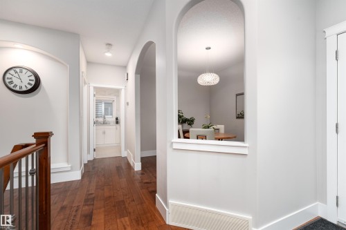 2504 Amerongen Crescent, Edmonton, AB - Indoor