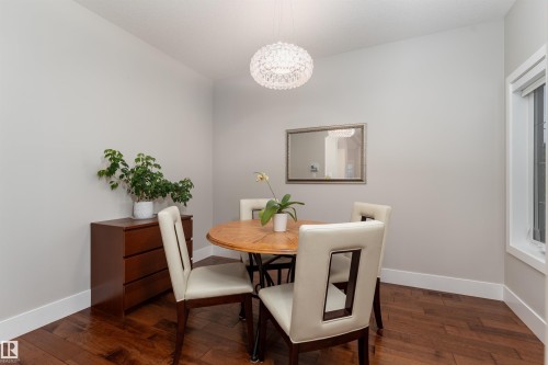 2504 Amerongen Crescent, Edmonton, AB - Indoor Photo Showing Dining Room