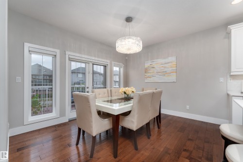 2504 Amerongen Crescent, Edmonton, AB - Indoor Photo Showing Dining Room