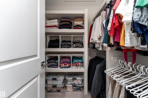 2504 Amerongen Crescent, Edmonton, AB - Indoor With Storage